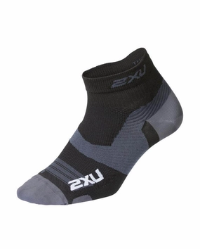 2XU Vectr Ultralight 1/4 Crew Unisex Running Socks (Black/Titanium)