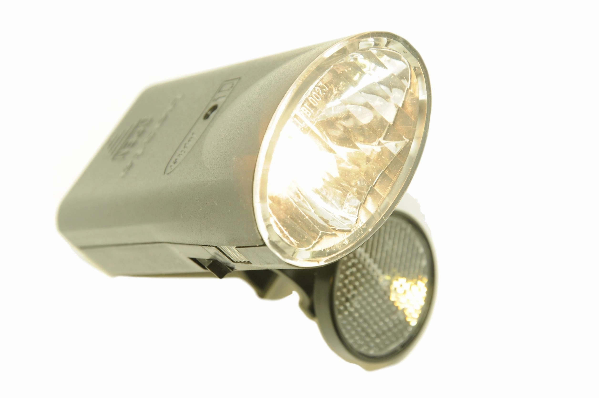 BASTA JUPITER FRONT BIKE,BICYCLE,MTB LIGHT   CLIP ON REFLECTOR CLEARANCE PRICE