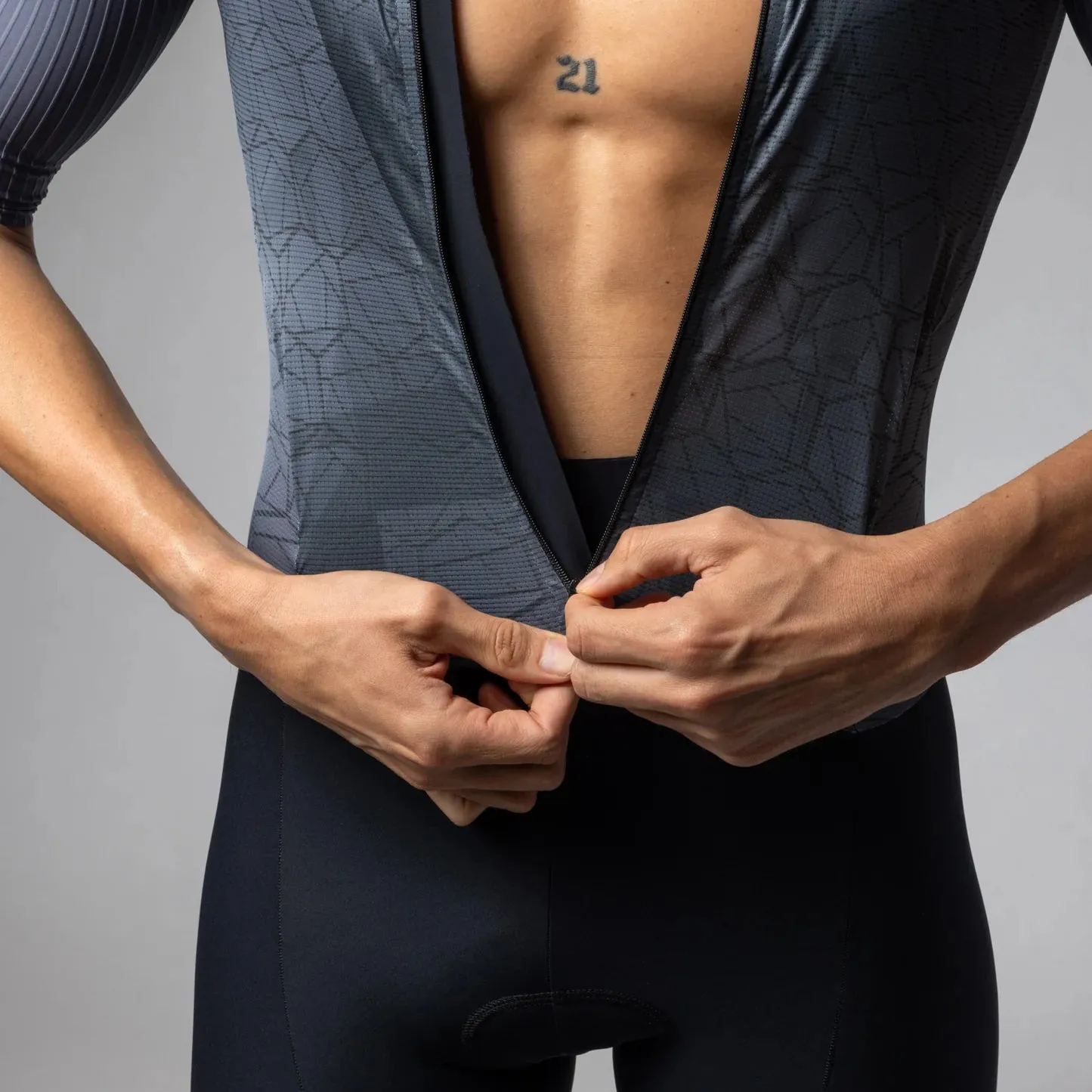 Body Ale Tri Beyond - Grey