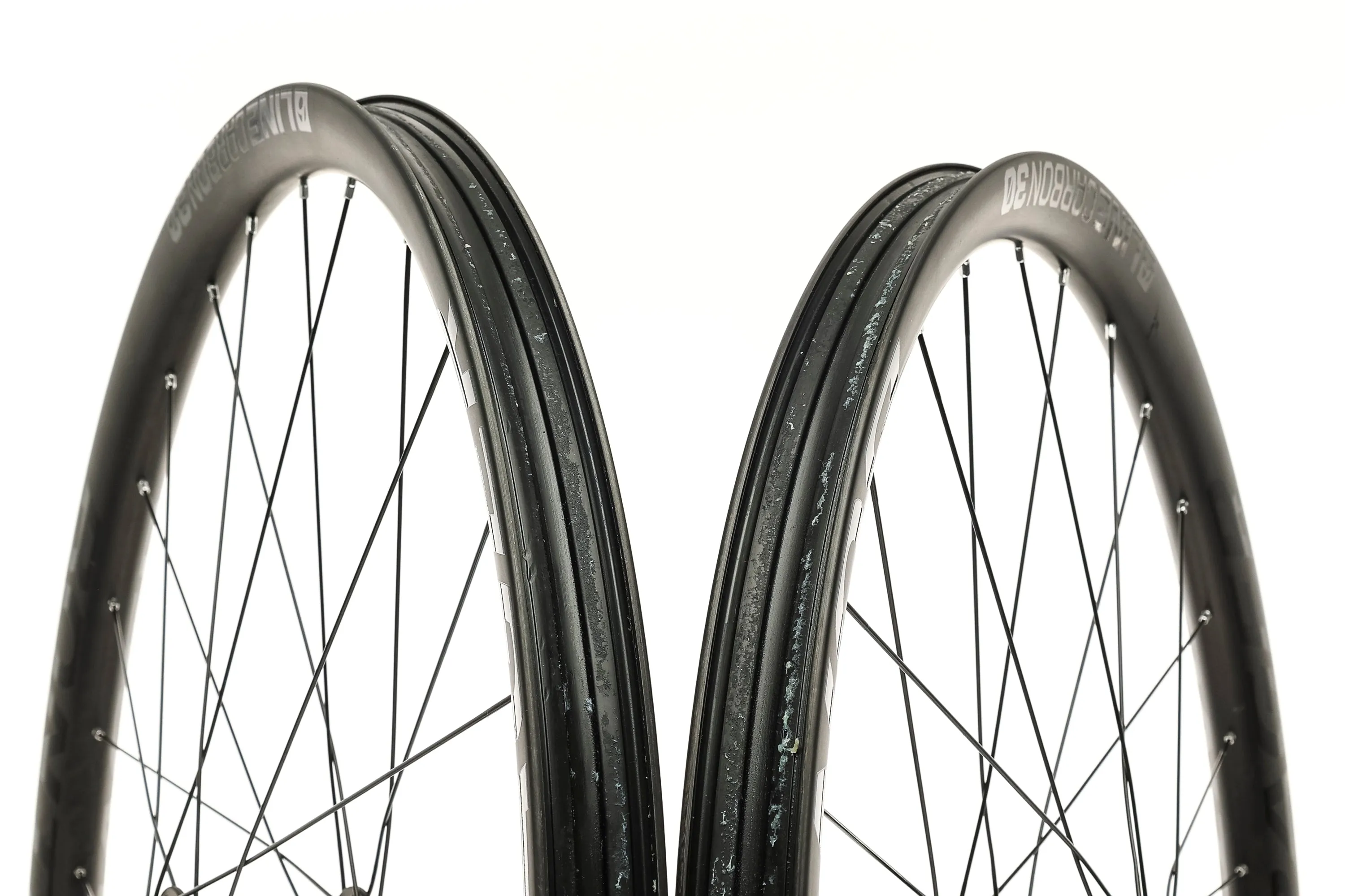 Bontrager Line 30 Carbon 27.5"/29" Tubeless Wheelset