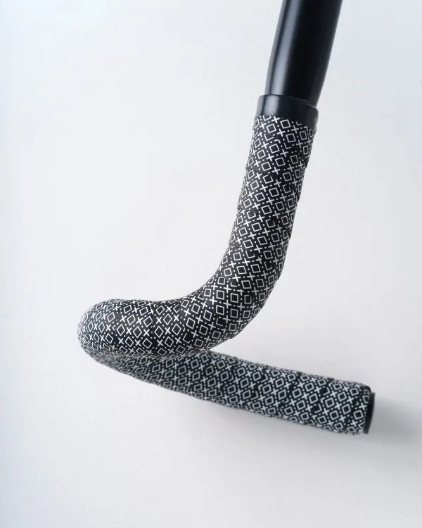 BTP HP Gripping Bar Tape (Plus Square Black)