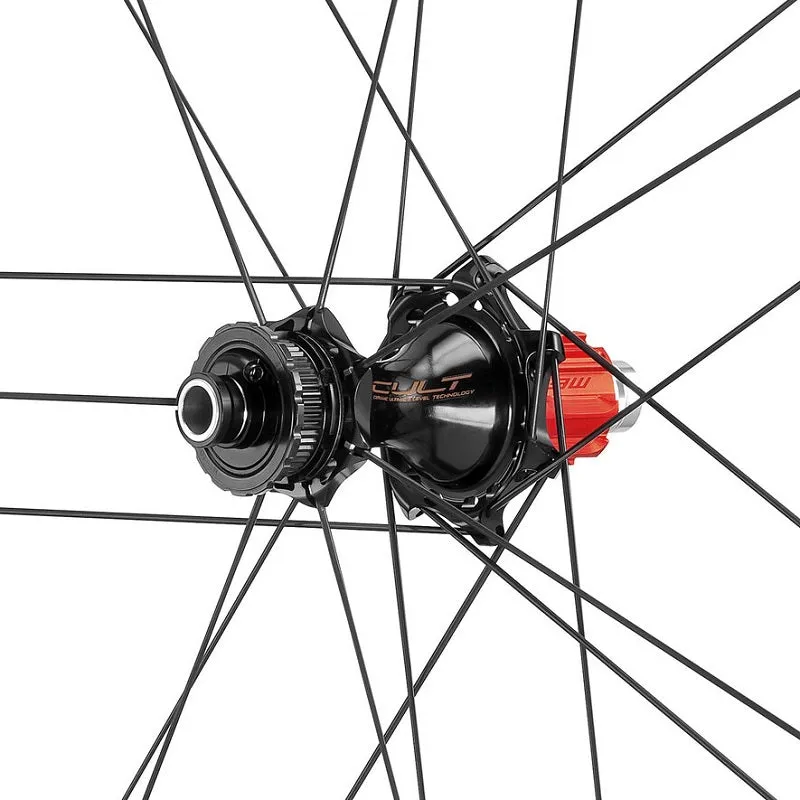 CAMPAGNOLO Bora Ultra WTO 35 C23 Carbon Disc Road Wheelset