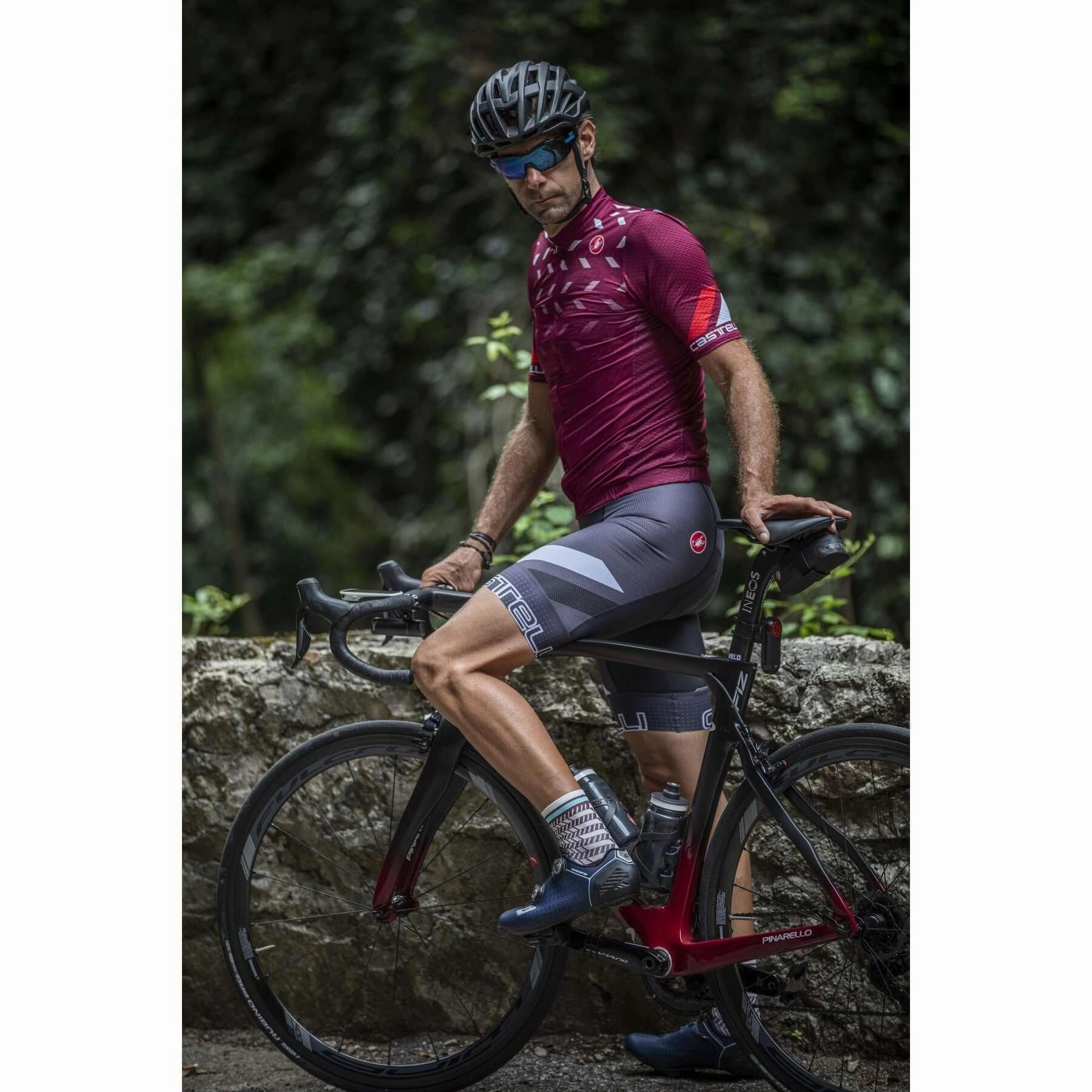 Castelli Avanti 12 Women's Cycling Socks (Dark Gray)