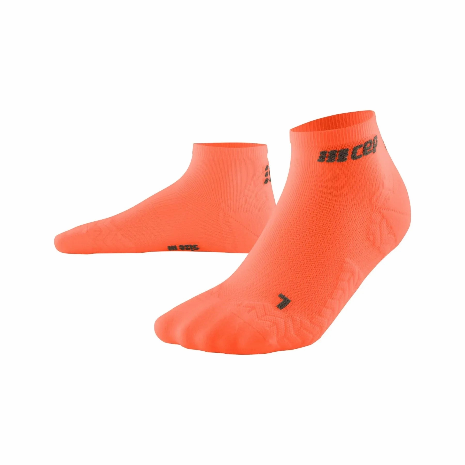 CEP Compression Ultralight Low Cut Women's Running Socks (Ultralight Coral)