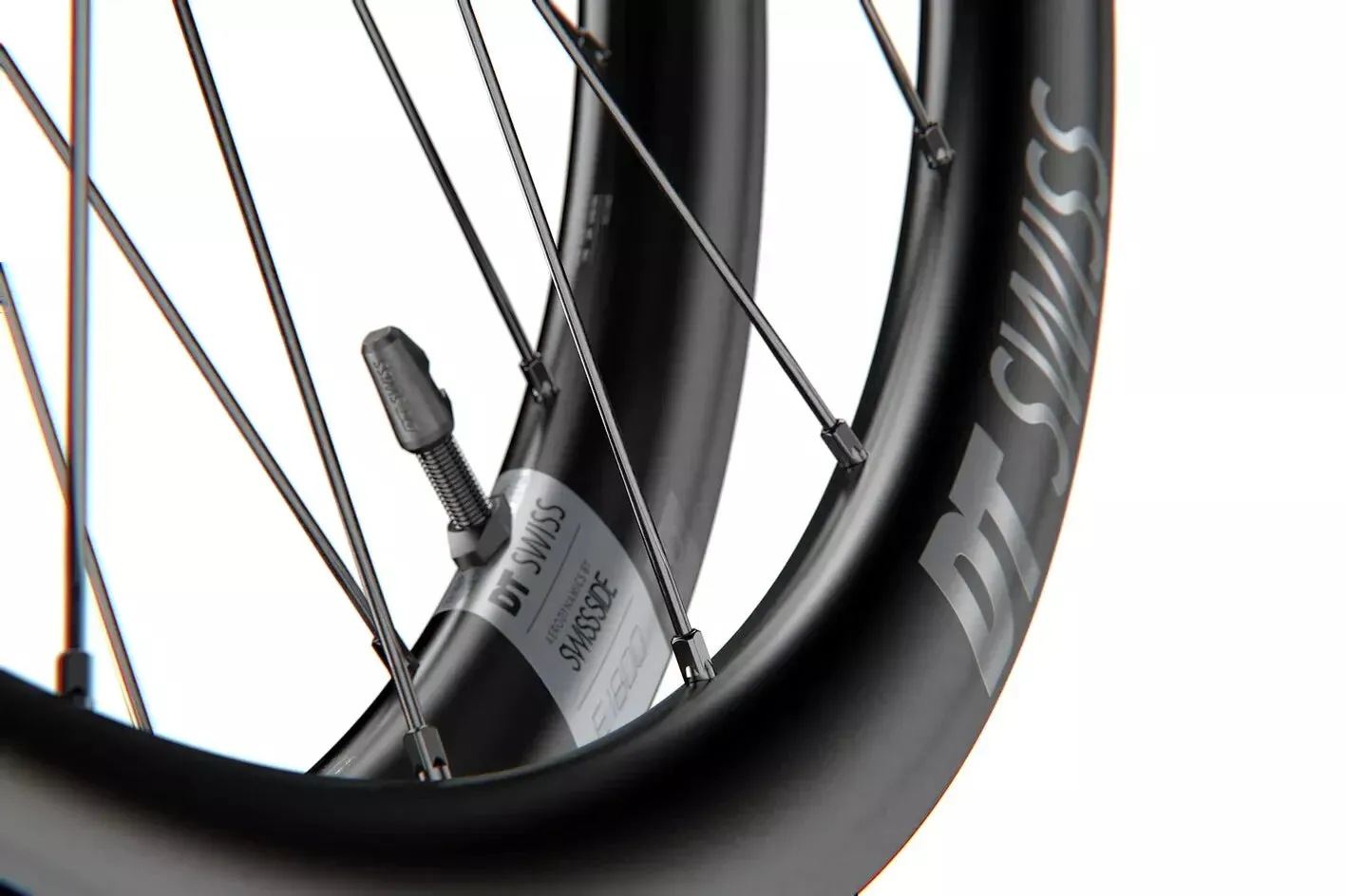 DT Swiss E 1800 SPLINE 23 Center Lock Disc Wheelset - 700c