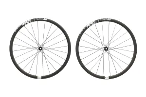 DT Swiss P1800 Spline Aluminum Tubeless 700c Wheelset