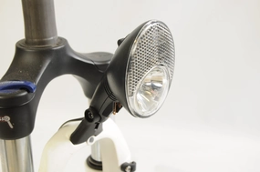 Front Dynamo Light Halogen Busch & Muller Lumotec Oval Senso   Free Fork Bracket