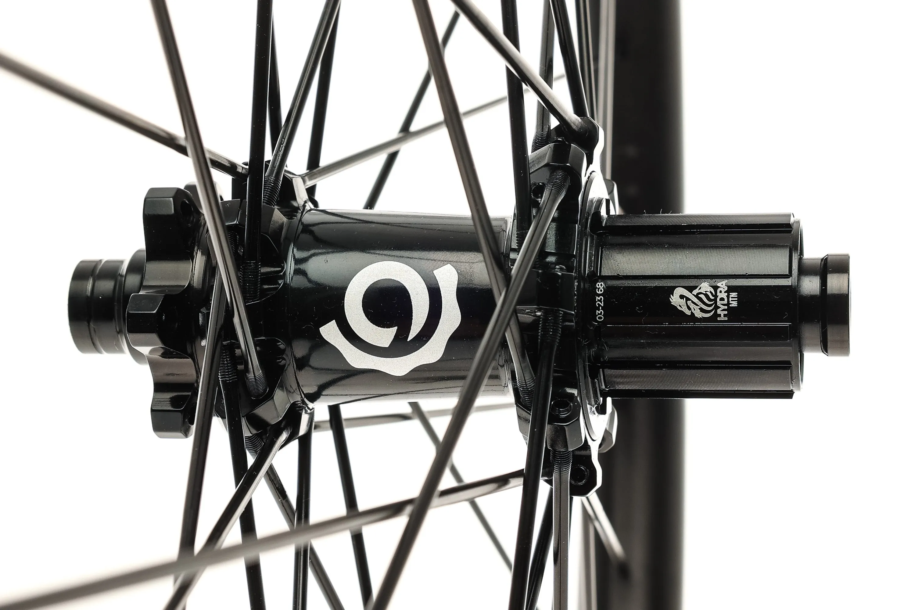Industry Nine Enduro 305 V3 Aluminum Tubeless 27.5" Wheelset