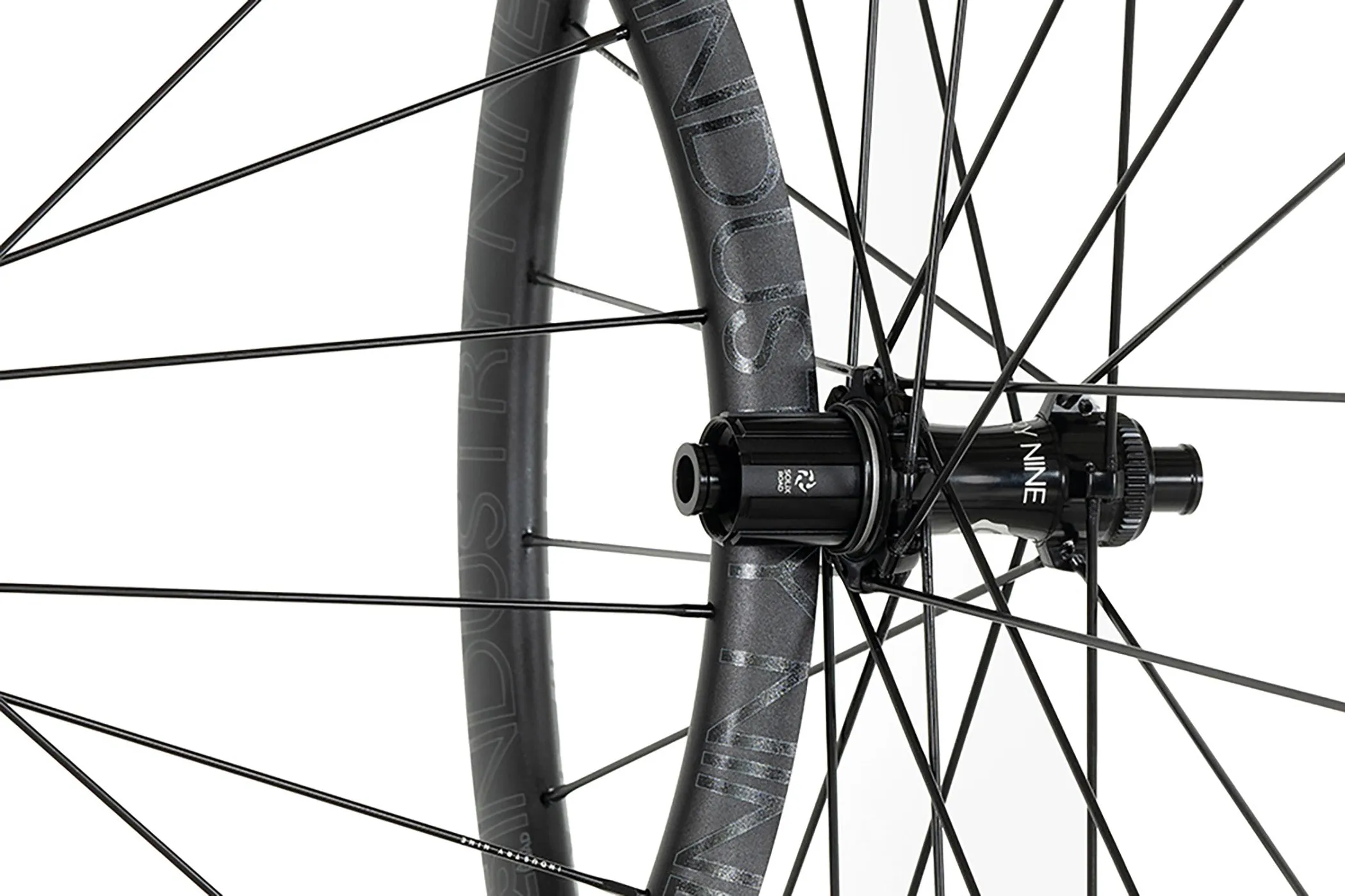 Industry Nine Solix G AR25 Aluminum Tubeless 700c Wheelset