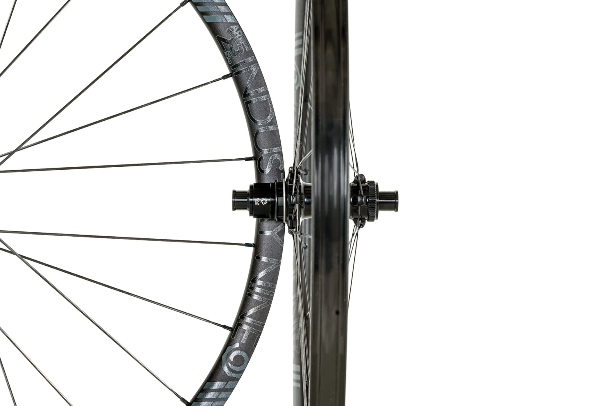 Industry Nine Solix SL AR25 Aluminum Tubeless 700c Wheelset