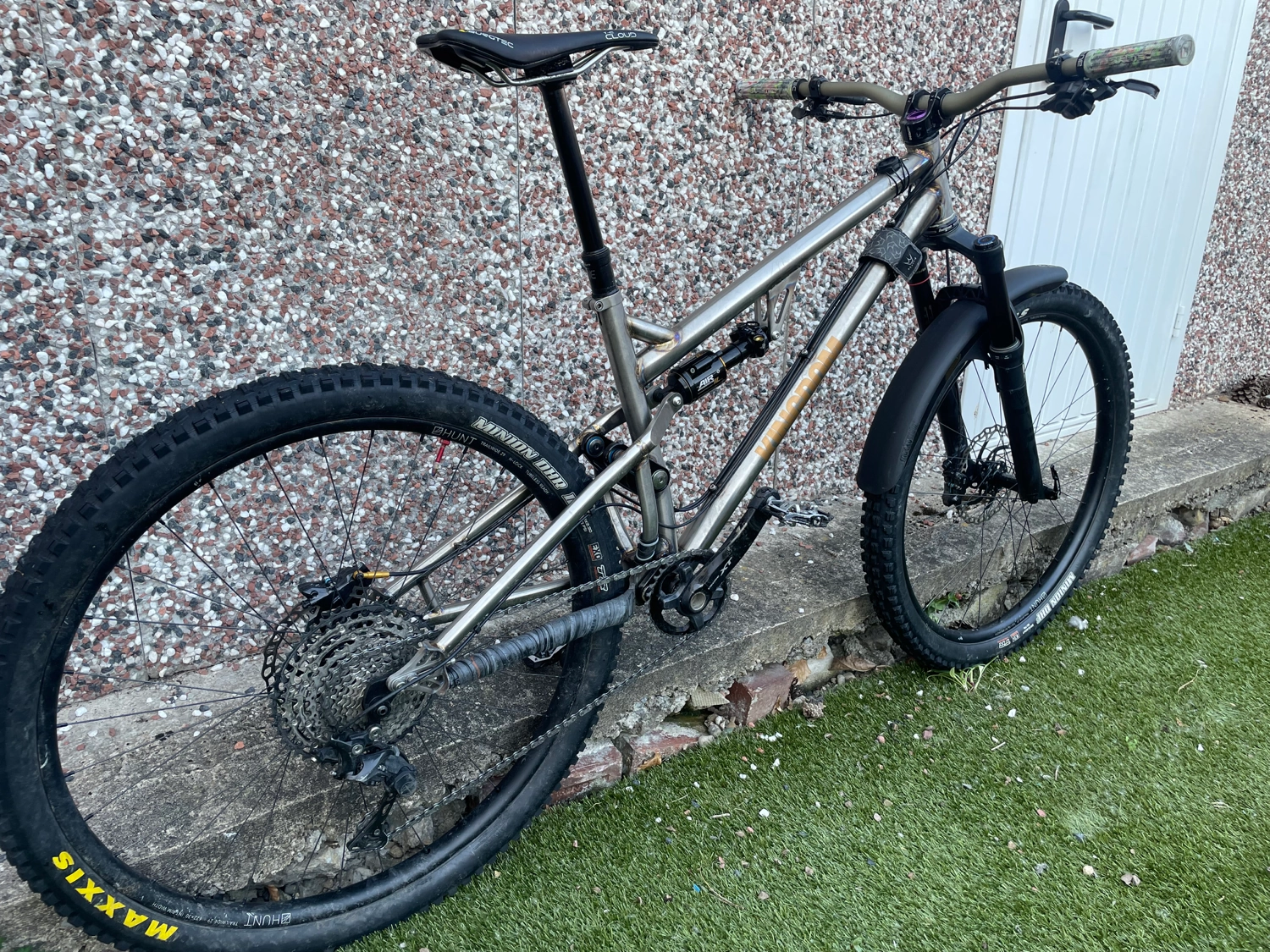 Kingdom  Vendetta xfs Lite  2019