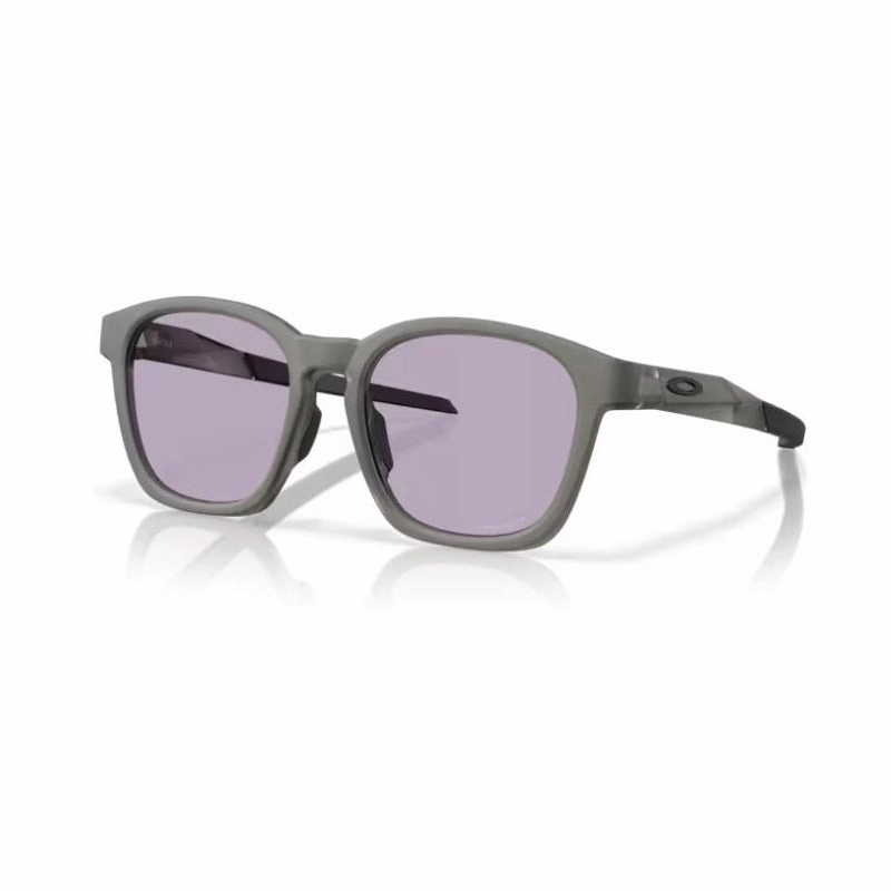 OAKLEY Shackle Eyewear