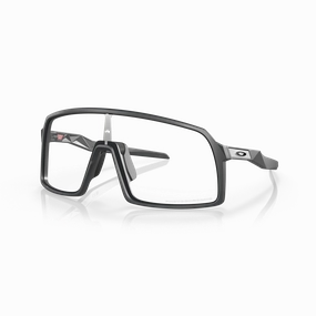 Oakley Sutro Sport Sunglasses (Clear To Black Iridium Photochromic/Matte Carbon)