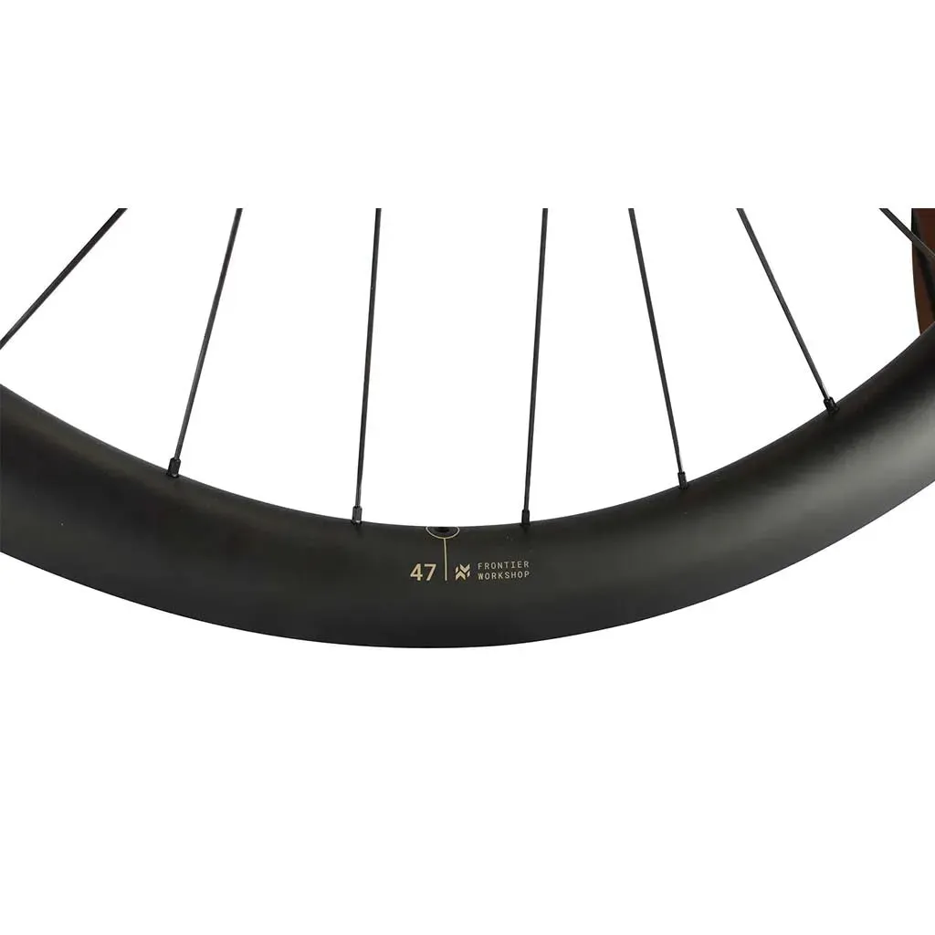 Parcours FKT Carbon Tubeless Disc Brake Wheel- Shimano (Black)